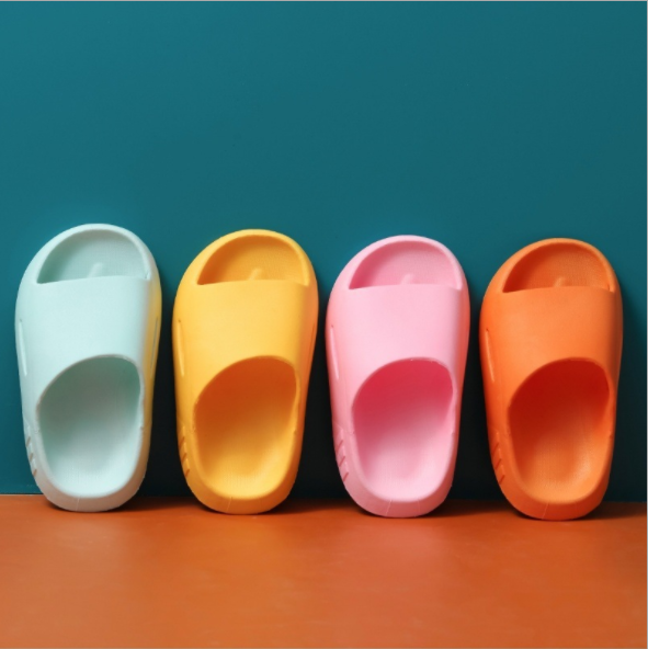 Тапочки детские на платформе, мягкие шлепанцы, мультяшный рисунок, плоская подошва, домашние тапочки, летняя обувь