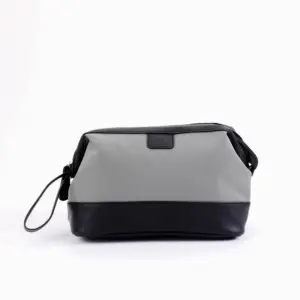 Large capacity oxford fabric men's toiletry bag leather waterproof lightweight portable custom makeup bag travel cosmetic bag
