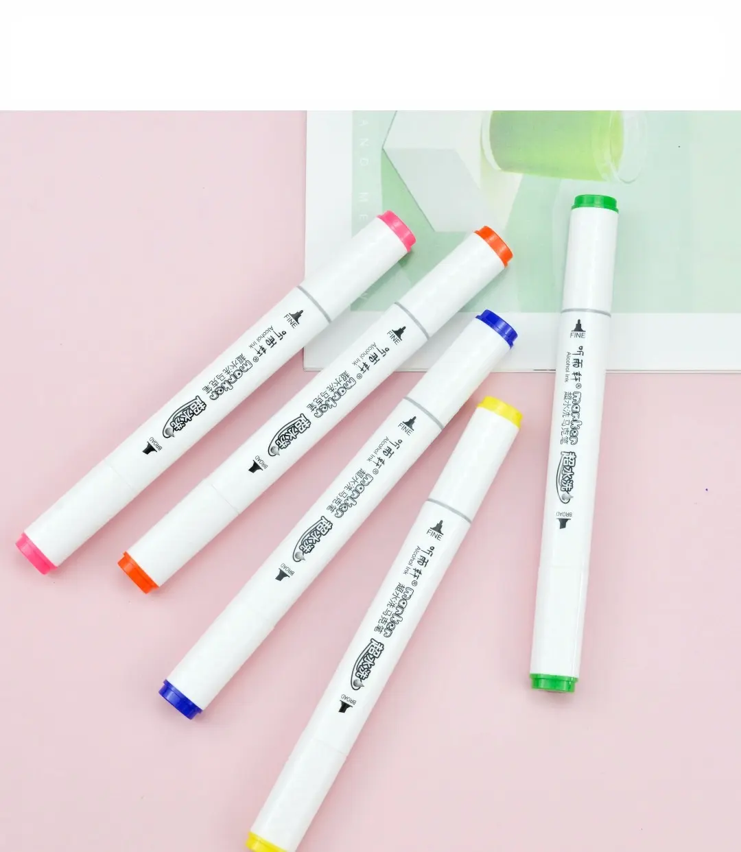 Pacchetto di scatole di plastica per pennarelli per schizzi con disegno artistico a doppia punta di colori assortiti