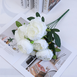 Bouquet de pivoines artificielles de haute qualité à sept têtes en soie pour mariages, décoration intérieure et extérieure, style classique - Product Image 3