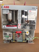 Nouveau Contrôleur de programmation PLC d'automatisation industrielle d'entrepôt V-CONTACT VSC12 Original Prêt à l'emploi