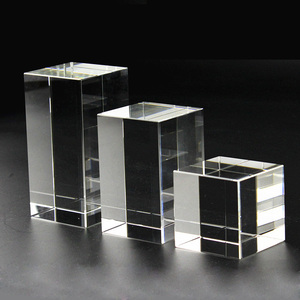 Cubo de Cristal con Cruz de Jesucristo Grabada en 3D con Láser, Pulido a Mano, con Grabado Personalizado, Regalo Religioso Hindú en 3D, Artesanía de Cristal - Product Image 3
