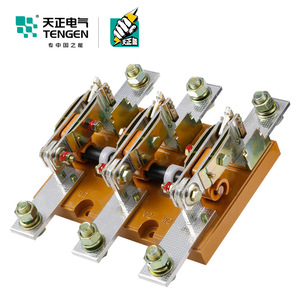 Interruptor de Cuchilla Trifásico Tengen Hd13bx 630 de 3 Polos, 600A, 380V, para Uso en Interiores - Product Image 2