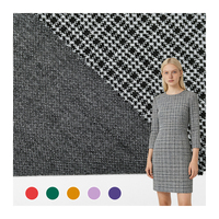 Tissu doux 97% polyester 3% élasthanne, tissu jacquard tricoté en gros pour vêtements
