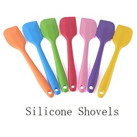 Grattoir en silicone coloré résistant à la chaleur en gros pour la cuisson