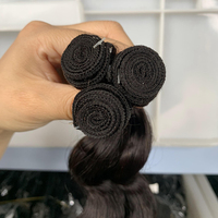 Cheveux 100% vierges Remy non traités, qualité 12A, ondulation lâche, ondulés mouillés, style Afro Kinky, Cambodgiens, Indiens, Péruviens, Brésiliens, couleur Rose Citron