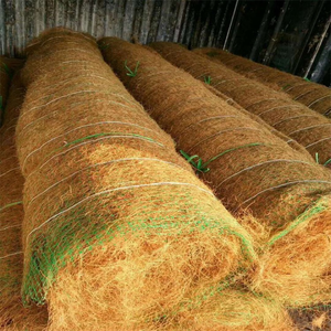 Couverture en fibres <span class=keywords><strong>de</strong></span> coco naturelles sans <span class=keywords><strong>graines</strong></span> d'herbe |   <span class=keywords><strong>Tapis</strong></span> anti-érosion UV pour la protection des pentes et des rivières - Product Image 4