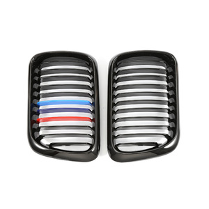 Parrilla delantera BMW E36, versión M, negro brillante, plástico ABS, para actualización de la serie 3 de 1997-1999. - Product Image 1
