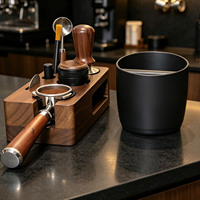 Soton Anti-éclaboussures Bac à café incliné rond en ABS pour déchets de pucks d'espresso, avec paroi haute anti-éclaboussures, Fournitures pour barista