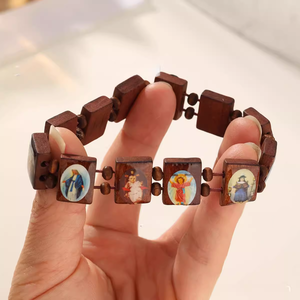 Runwood Quadratischer Holzblock Elastisches Religiöses Armband Tropföl Buntes Katholisches Christliches Santa Maria Jesus Rosenkranz-Armband - Product Image 4