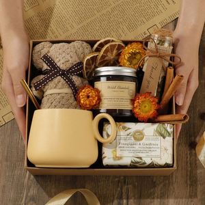 Regalo de San Valentín 2025, Juego de Velas Aromáticas de Lujo con Logotipo Personalizado, Aromaterapia Romántica para Parejas y Regalos Corporativos - Product Image 2