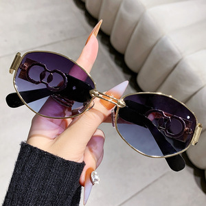 Oval <b>Sunglasses</b> Women Metal Frame UV400 PC Lens Black Retro Street Style Trendy Outings Cycling Driving Party - Product Image 2