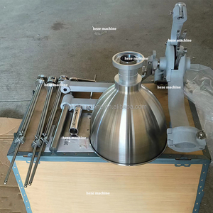 220v 110v Loukoumade 9l Hopper Machine manuelle de fabricant de boules de beignet avec 3 moules de forme différente - Product Image 3