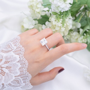 Anillo de Diamante Cultivado en Laboratorio Messi Gems MSR-736, Oro Blanco de 18K, IGI, 5CT, D VS1, Corte Princesa - Product Image 6