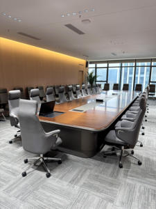 Mesa de Conferencia Ovalada Grande de Madera, Escritorio <span class=keywords><strong>Ejecutivo</strong></span> Moderno para Sala de Juntas con Pasacables, Muebles Personalizados para Sala de Reuniones de Oficina - Product Image 2