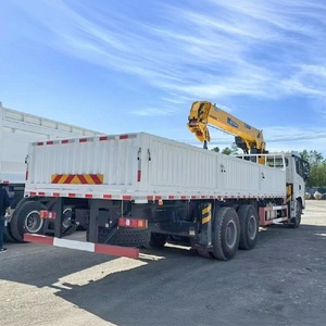 Vente directe d'usine, grue montée sur camion Shacman 6X4 de 14 tonnes à bras télescopique droit à vendre - Product Image 5