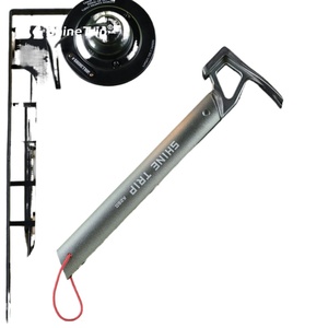 Marteau d'escalade d'extérieur en alliage d'aluminium, marteau à griffes pour tente de camping, marteau multifonctionnel de survie et de sécurité en acier inoxydable pour le camping - Product Image 2