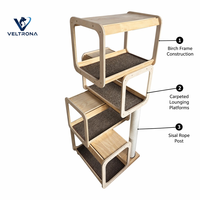 Arbre à chat multi-niveaux en bois, structure en contreplaqué de bouleau, plateformes moquettées, poteau à gratter en sisal, mobilier d'intérieur, vente en gros