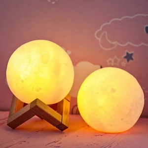 Lampe de chevet LED en forme de lune pour la Saint-Valentin, cadeau pour filles, garçons, femmes et hommes - Product Image 2