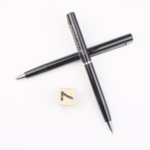 Bolígrafo Delgado Promocional para Hotel con Bola de Metal Negra y Logotipo Grabado, Ancho de Escritura de 1.0 mm - Product Image 3