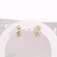 Joyería CM Al Por Mayor Latón Chapado en Oro de 14k Para Mujer Exquisitos Juegos de Pendientes de Circón de Moda Regalo Para Citas
