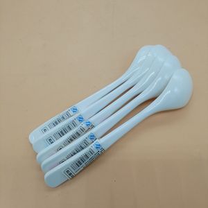 Cuchara de plástico para bebé M012 de 10,1 x 2,4 cm con diseño de lunares para alimentar a niños de 1 a 2 años - Product Image 2