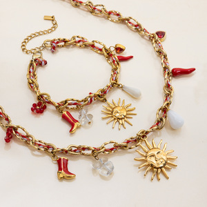 Collier en acier inoxydable avec breloques soleil et pendentif fleur rouge, bijoux de fête - Product Image 4