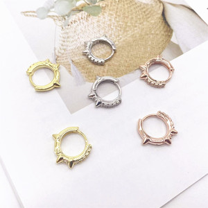 Pendientes de Moda con Diseño Geométrico de Púas, en Oro, Plata y Oro Rosa, Joyería para Fiesta con Engaste de Garra, Zirconia y Remaches Puntiagudos - Product Image 1