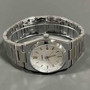 Orologi di Lusso per Uomo Nuovo Orologio al Quarzo Semplice e alla Moda con Cinturino in Acciaio Inossidabile Orologio da Polso Business - Product Image 1