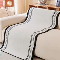 Housse de canapé imprimée en chenille irrégulière, anti-griffures, durable, lavable, pour fauteuil et siège trois places, motif rayé pour la maison