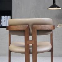 Chaise en bois de noyer de style nordique minimaliste moderne, ensemble de chaises de salle à manger en bois massif pour restaurants, hôtels et cafés