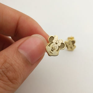 Mignonne <span class=keywords><strong>Boucle</strong></span> <span class=keywords><strong>d</strong></span>'<span class=keywords><strong>Oreille</strong></span> <span class=keywords><strong>Minnie</strong></span> Personnalisable Personnage de Dessin Animé pour Enfants Filles Bijou Cadeau Plaqué Or 18K Acier Inoxydable Clou <span class=keywords><strong>d</strong></span>'<span class=keywords><strong>Oreille</strong></span> - Product Image 4