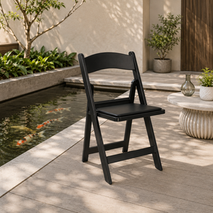 Chaise pliante confortable en résine noire pour repas en plein air, usage hôtelier, célébrations, réunions, usage quotidien - Product Image 1