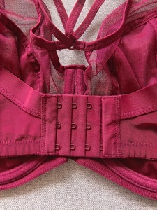 Reggiseno a rete con ferretto taglie forti da donna, bordeaux con finiture in velluto, lingerie balconette a rete con spalline, coppa D-K, taglie 34-42 - Product Image 5