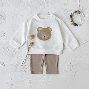 Conjunto Casual de Dos Piezas <span class=keywords><strong>para</strong></span> Bebé, Estilo Primavera-Otoño, Sudadera con Parche de <span class=keywords><strong>Osito</strong></span> de Peluche, Pantalones de Color Sólido, Transpirable y Personalizable - Product Image 3