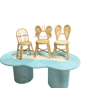 Silla Infantil Moderna Hecha a Mano de Ratán, Segura para Exteriores, Decoración para Fiestas de Cumpleaños Infantiles, Muebles Infantiles de Mimbre Natural Ecológico - Product Image 1