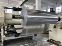 Rouleau de tissu tissé en aluminium réfléchissant à 97 %, barrière radiante ignifuge pour système de toiture et de paroi d'entrepôt en métal et acier