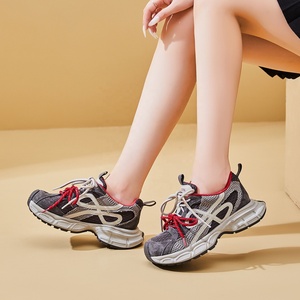 Nouvelles Chaussures Décontractées Vintage à Lacets et <span class=keywords><strong>Semelle</strong></span> Épaisse Légères pour Femmes 2026 – Confortables et Respirantes pour la Marche - Product Image 3