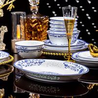 Service de table en porcelaine de Jingdezhen bleu et blanc de luxe pour la maison, les banquets, les restaurants et les cadeaux
