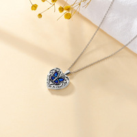 Vente en gros de collier médaillon photo gravé en forme de cœur de papillon en émail en argent sterling S925