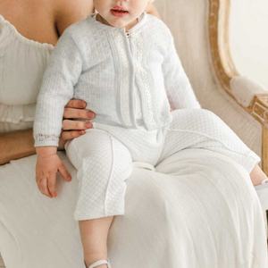 Bébé garçon vêtements 0-3 mois trois pièces ensembles bleu clair tricot ivoire dentelle conception nouveau-né haute qualité ensemble baptême vêtements personnalisés - Product Image 1