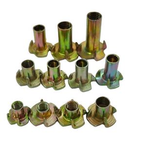 Inserts en <span class=keywords><strong>bois</strong></span> sur mesure de haute qualité en acier au carbone zingué DIN 1624 Grade 4.8, taille métrique, à quatre griffes (4 pointes) pour meubles - Product Image 6