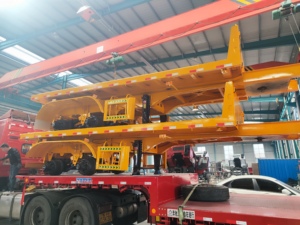 Semirremolque de Plataforma de 3 Ejes, Apto para Diversos Terrenos, Fuerte Agarre, Confiable y Duradero - Product Image 4