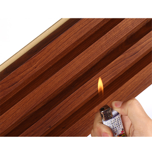 Revêtement de décoration intérieure, éclairage, grain de bois, imperméabilisation, doré, panneaux muraux en PVC WPC cannelés - Product Image 4