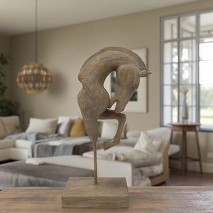 Wooden horse with hair decoration - L'atelier A Bali