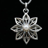 Pendentif en or 14 carats certifié IGI/GIA, motif pétale creux, perle d'eau douce, diamant de laboratoire, bijou romantique en forme de larme de lune pour anniversaire