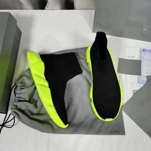 Chaussures décontractées respirantes à enfiler pour hommes, en toile de créateur avec semelle en caoutchouc, Nouveauté Printemps-Automne 2026, Chaussures tendance en toile de marque en gros - Product Image 3