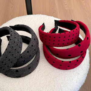 Nouveau serre-tête <span class=keywords><strong>court</strong></span> en velours à pois pour femme, polyvalent, pour le lavage du visage et le maintien des <span class=keywords><strong>cheveux</strong></span>, avec volume sur le dessus de la tête, accessoire capillaire - Product Image 1