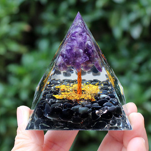 <b>Crystal</b> <b>Chip</b> Pyramid Resin Epoxy Craft Desktop Ornament Amethyst Obsidian Home Decoration Gift - Product Image 1