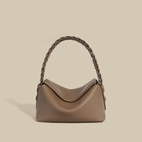 Sac Hobo en Cuir Véritable Luxe Discret avec Poignée Tressée, Sac Bandoulière en Cuir Grainé, Sac à Main Minimaliste de Niche